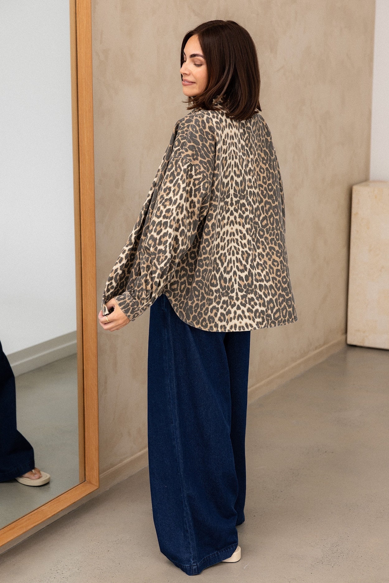 Vanna Shacket - Leopard - Image 11